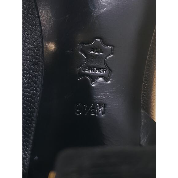 Tory Burch Leather Whitney Ankle Bootie Black/Gold Logo Size 9.5 - Picture 12 of 14